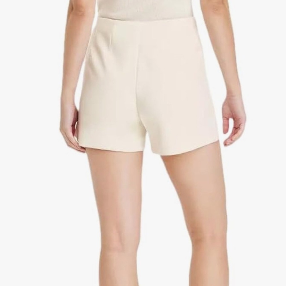 A New Day™ Women's High-Rise Tailored Shorts NWOT - Picture 2 of 3
